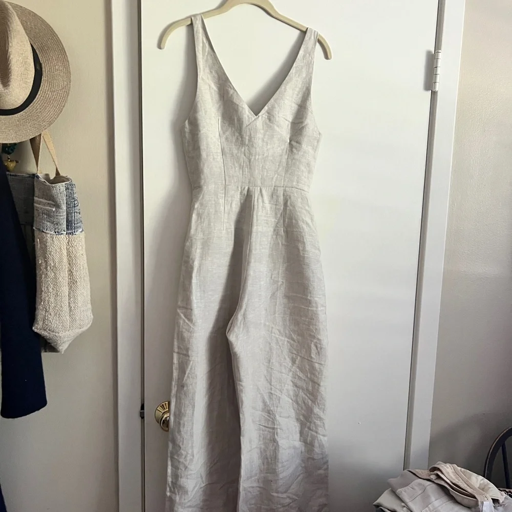 Reformation Vera Jumpsuit Linen Cream Beige V Neck Button Front Wide Leg Size 0